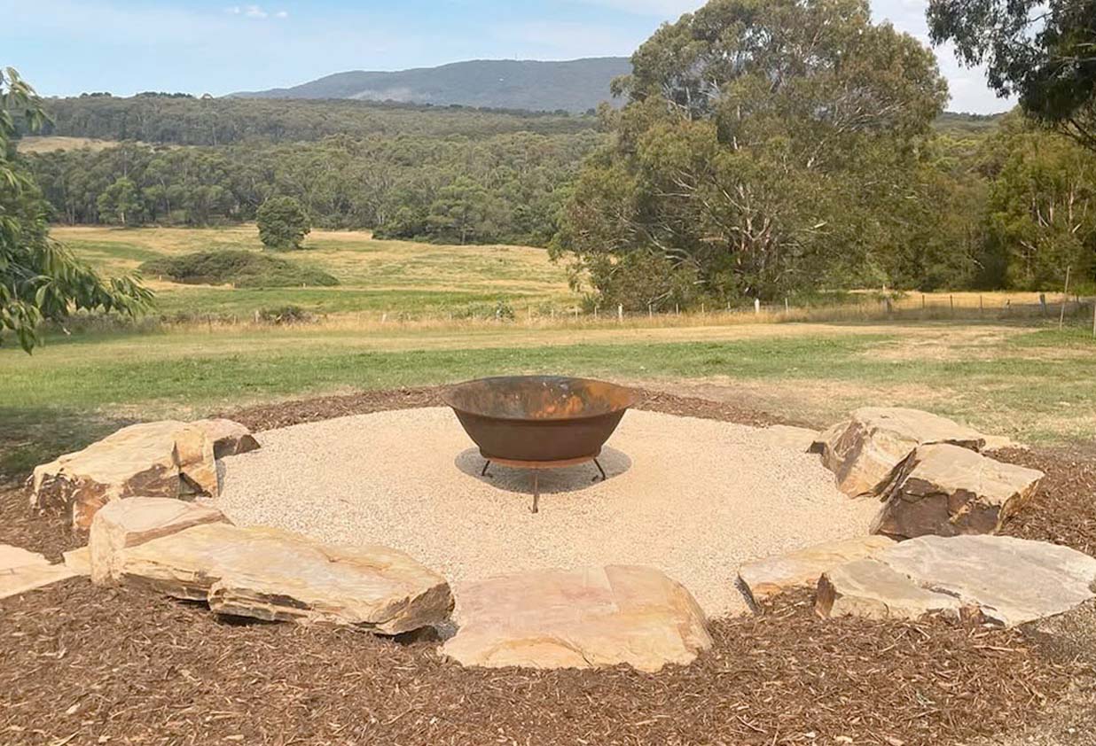 castlemaine stone pavers